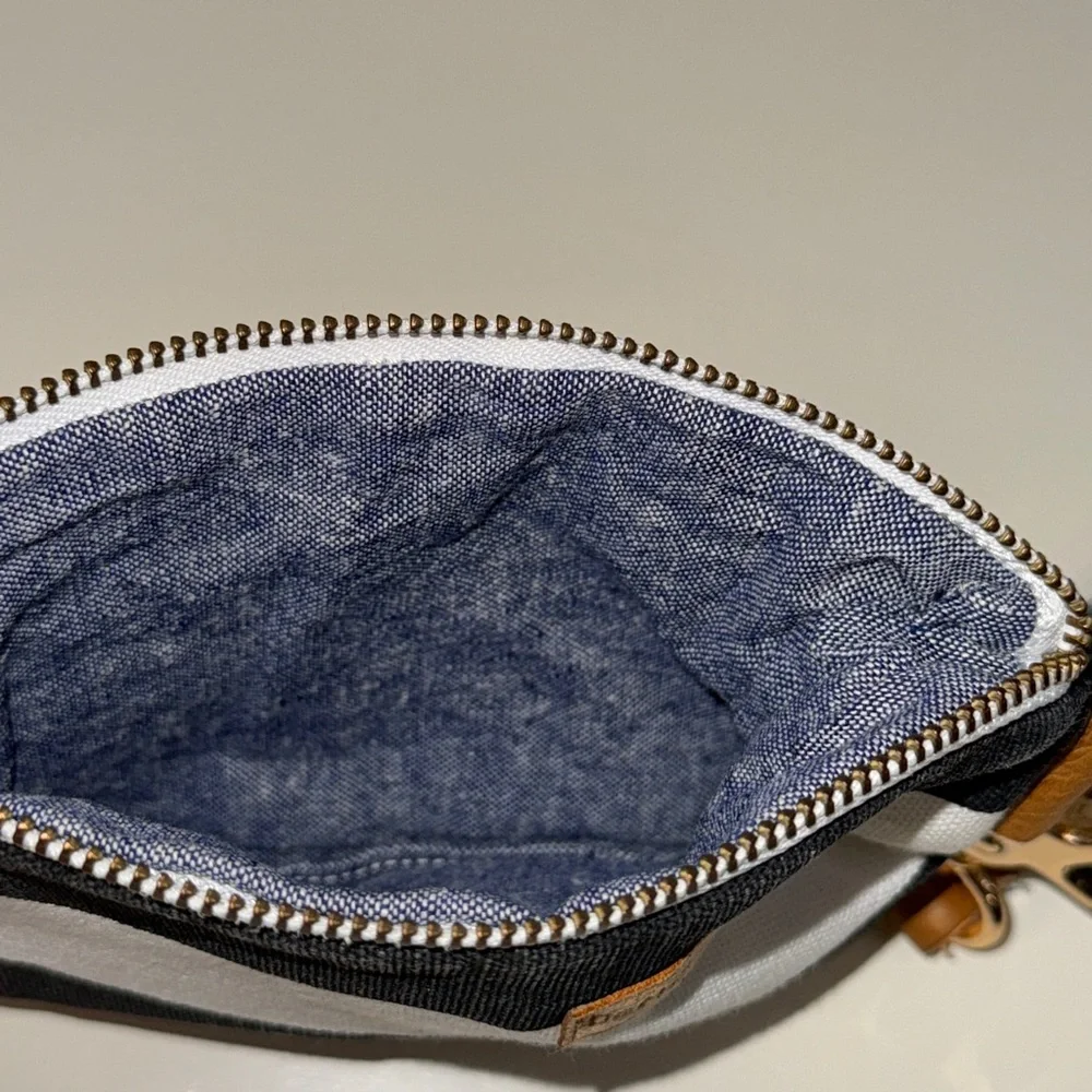 Betterlife Bags Striped Zip Pouch with a Denim Wrist Strap, Black White Blue